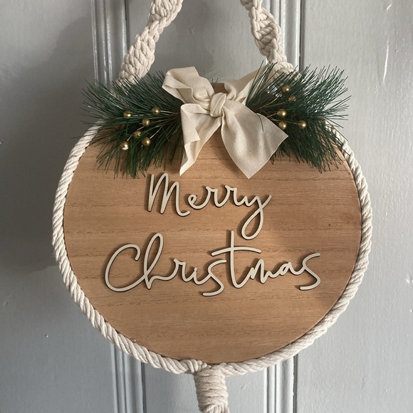 NWT- 27” Beautiful Round Wooden Merry Christmas Macramé Wall Hanger Decortion - Picture 4 of 16